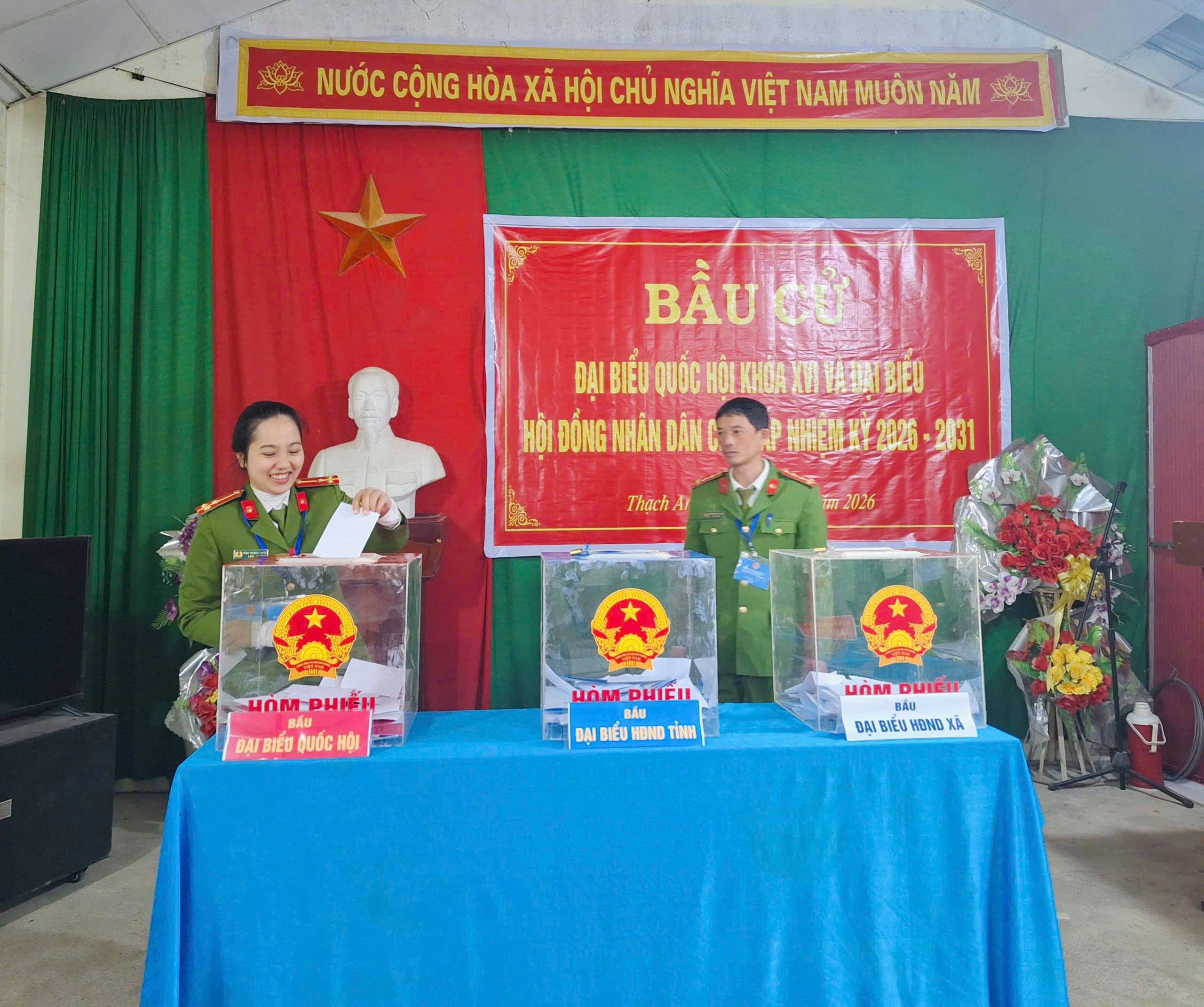 anh tin bai